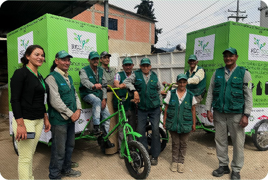 Reciclene entregó en donación dos triciclos eléctricos a Recitoc